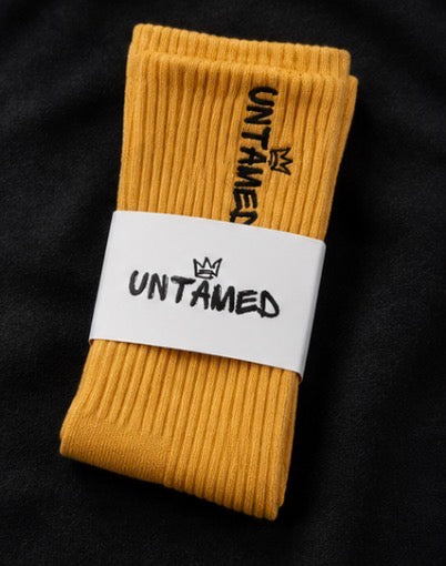 UNTAMED CREW SOCKS
