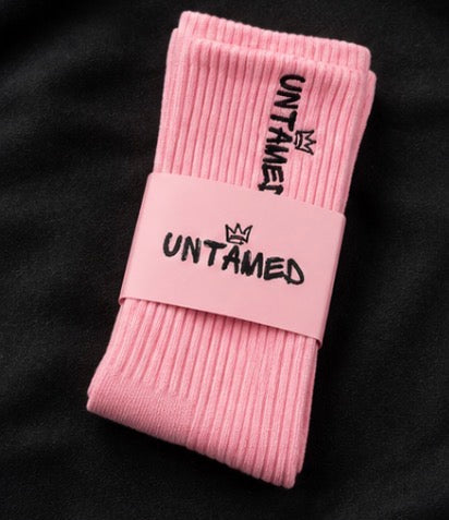 UNTAMED CREW SOCKS